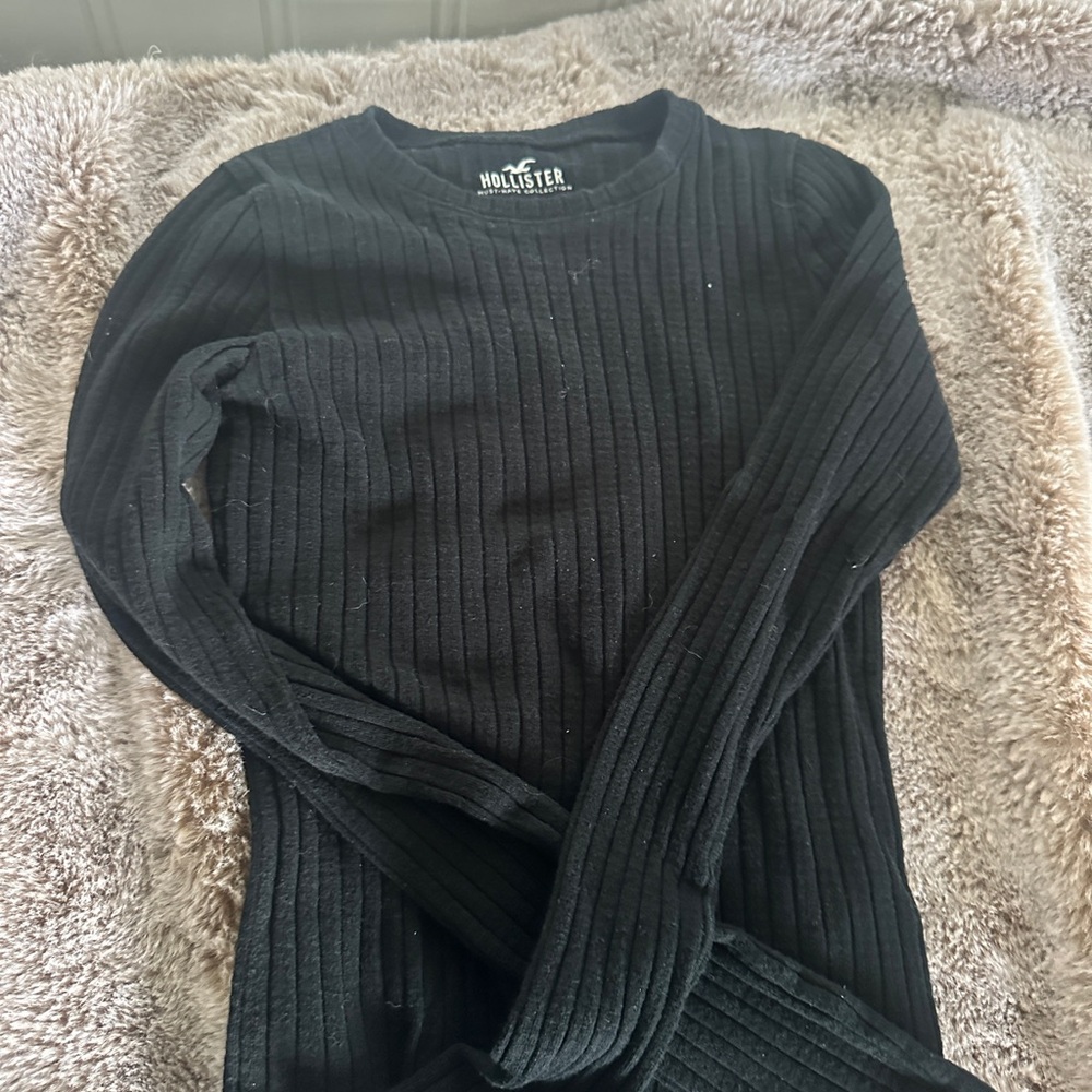 Hollister Women’s Black Classic Long Sleeve